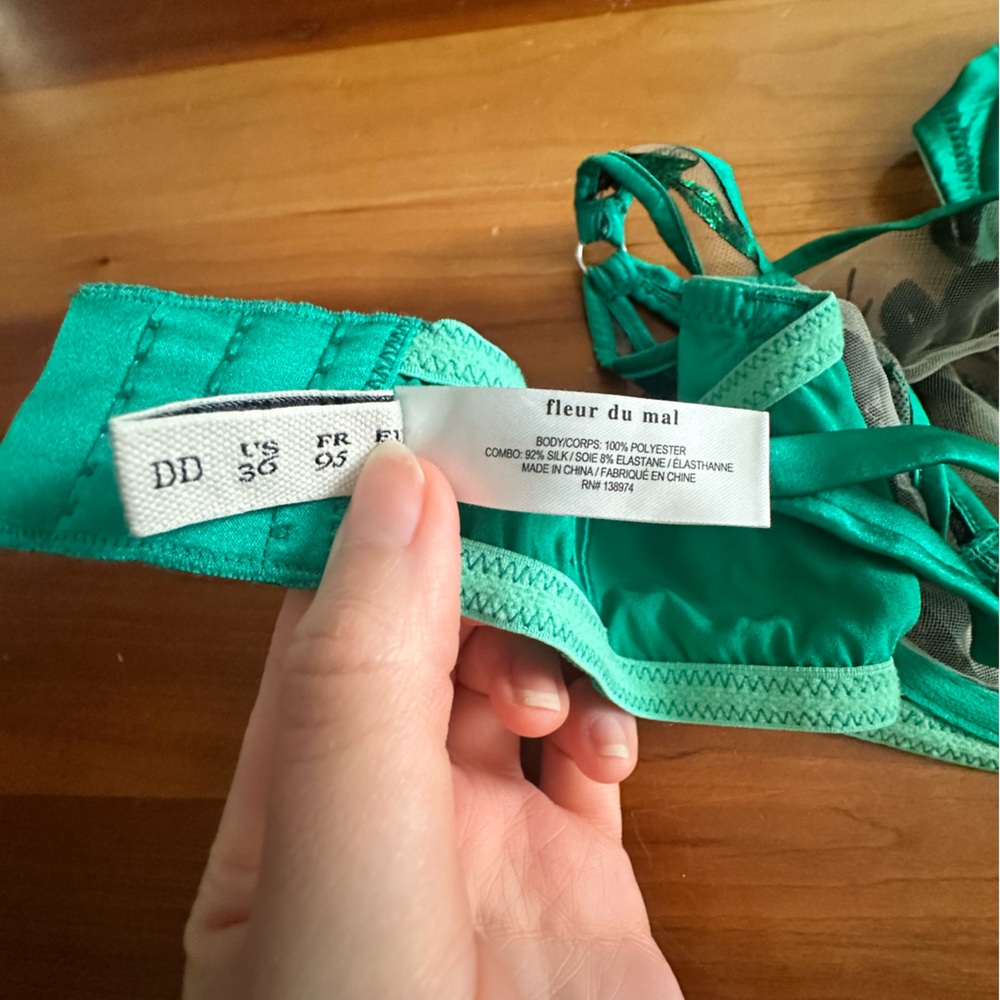 Fleur Du Mal Allover Foil Embroidery bra and garter belt - Picture 5 of 8